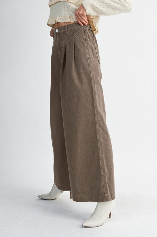Pleated Wide Leg in Lt Brown