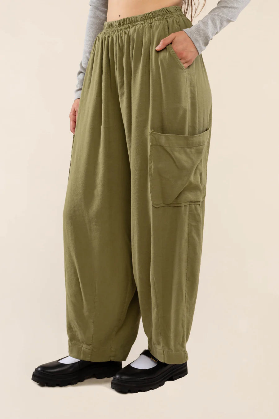 Range Tencel Lantern Pant in Moss dress No Less Than 