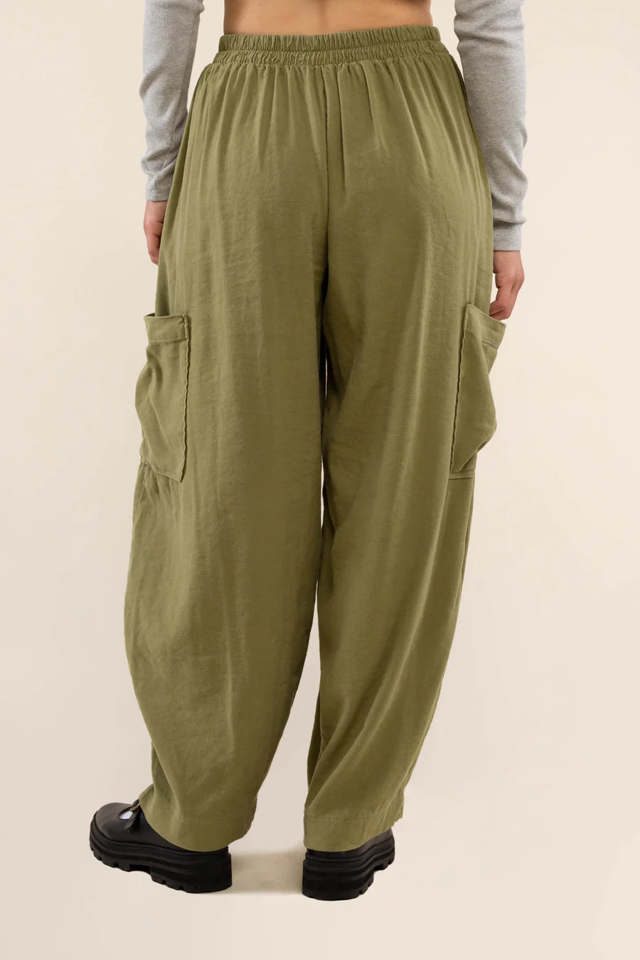 Range Tencel Lantern Pant in Moss dress No Less Than 