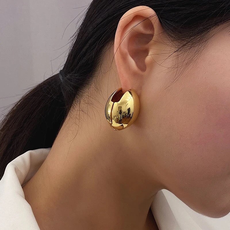 Modern Globe Earrings earrings Hereafter 