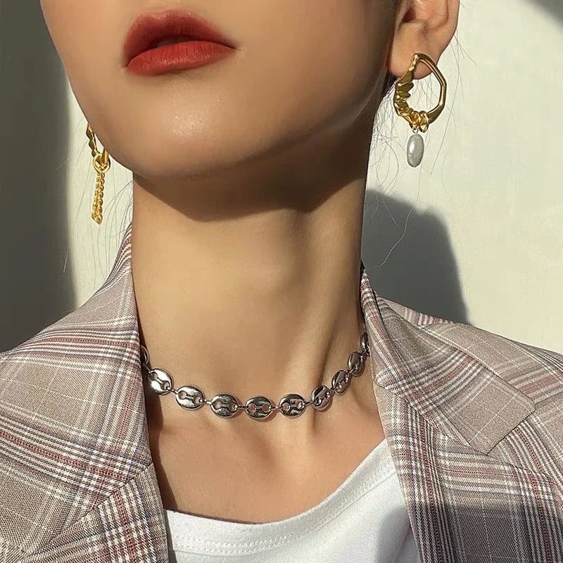 Unchained Pearl Earrings earrings Hereafter 