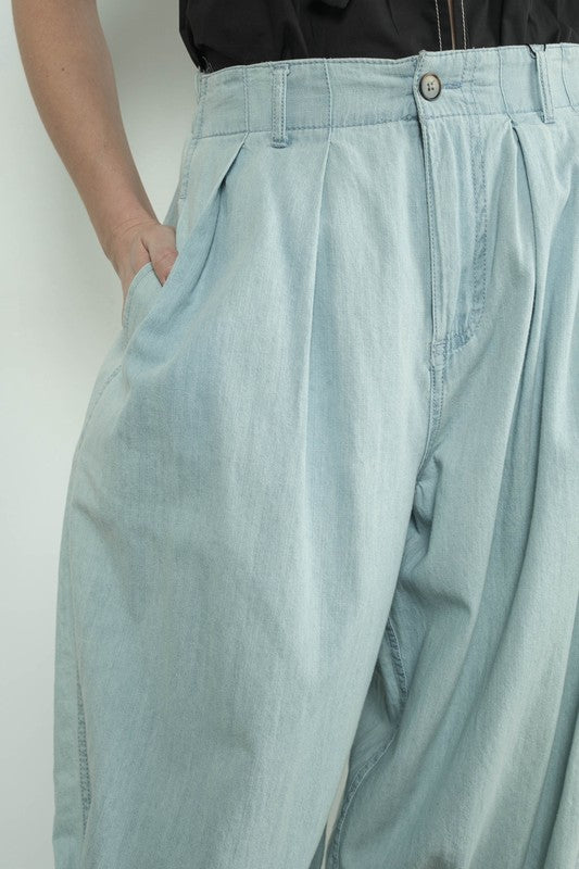 Quinn Pleated Trousers
