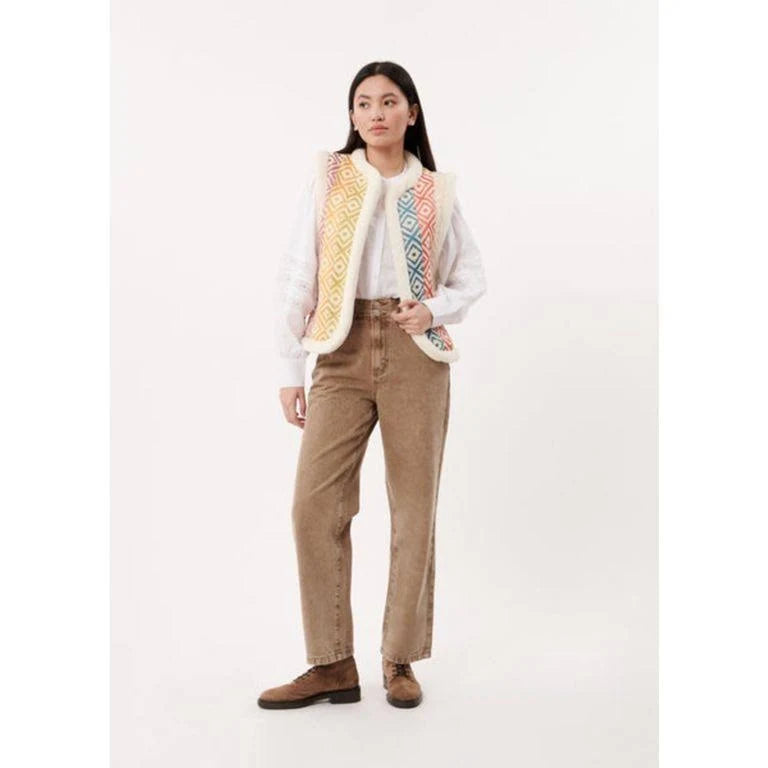 Simone Vest General FRNCH 